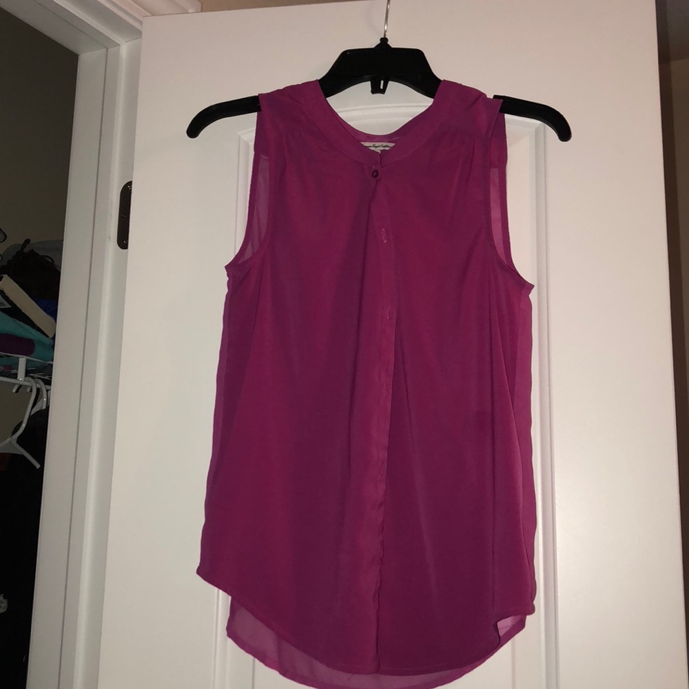 American Eagle - Light pink/purple button down